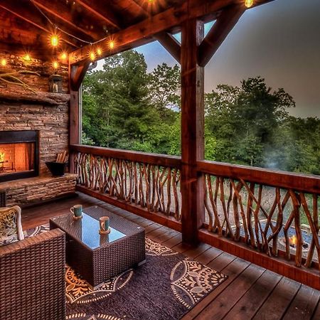 Sleepy Bear Hideaway Villa บลูริดจ์ ภายนอก รูปภาพ